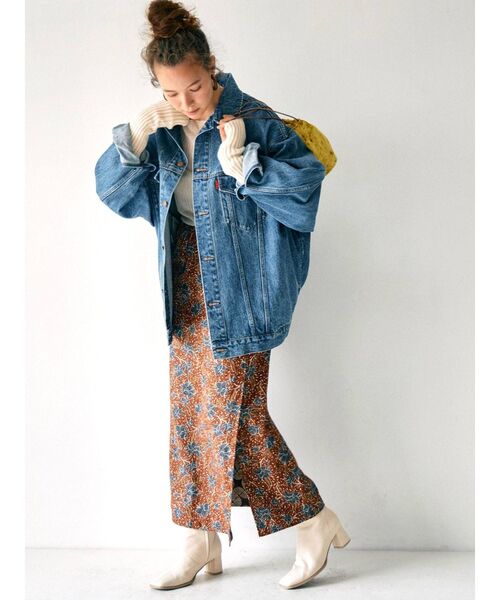 Ungrid（アングリッド）の「スクエアトゥヒールブーツ（ブーツ・レディース・ブラック/オフホワイト/ブラウン・S/L/M）」の11枚目の写真