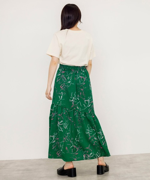 w closet(ダブルクローゼット)の「アシメ切替プリントロングスカート(スカート・レディース・グリーン/ブラック・FREE)」の21枚目の写真