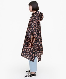 marimekko フラワーパターン レインコート marimekko（マリメッコ）の「Unikko / Rain Poncho rain poncho