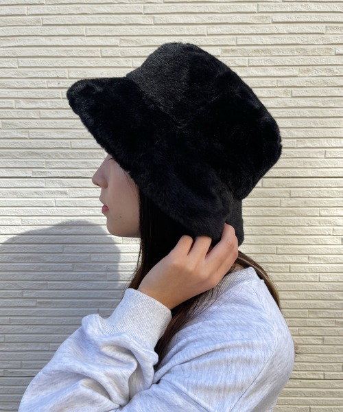 at12:03(アットイチニーゼロサン)の「ファーバケットハット(ハット・レディース・グレイッシュベージュ/アイボリー/ブラック/キャメル・FREE)」の11枚目の写真