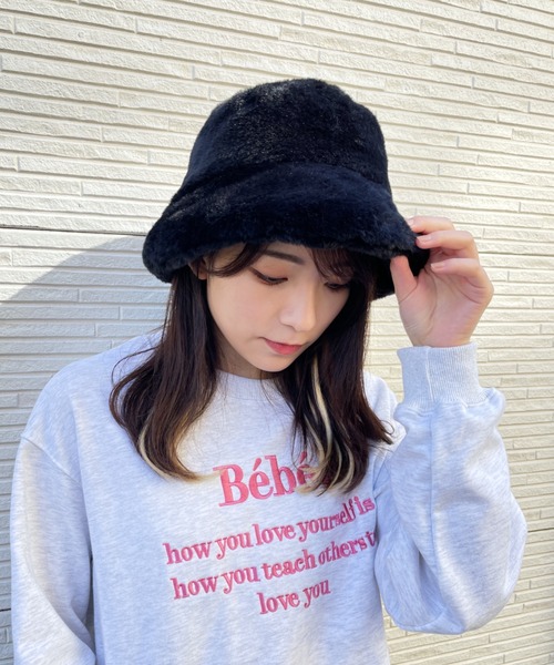 at12:03(アットイチニーゼロサン)の「ファーバケットハット(ハット・レディース・グレイッシュベージュ/アイボリー/ブラック/キャメル・FREE)」の9枚目の写真