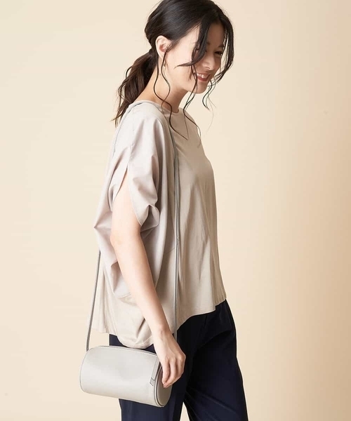 OFUON le MK（オフオンルエムケー）の「カウレザーシリンダーショルダー（ショルダーバッグ・レディース・グレー/ライトブルー・38）」の21枚目の写真