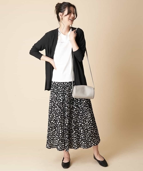 OFUON le MK（オフオンルエムケー）の「カウレザーシリンダーショルダー（ショルダーバッグ・レディース・グレー/ライトブルー・38）」の16枚目の写真