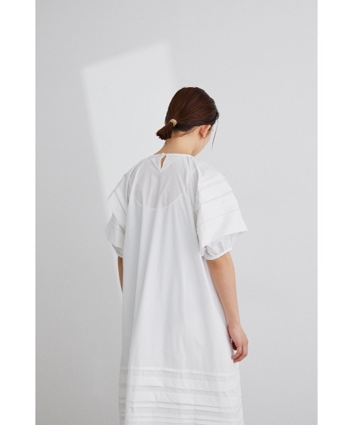 STYLEMIXER（スタイルミキサー）の「ランタンスリーブタックワンピース（ワンピース・レディース・ホワイト/ダークオレンジ/ブラック・SMALL/MEDIUM）」の10枚目の写真