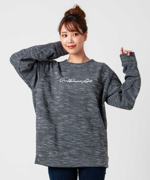 GGD（ジージーディー）の「あったか裏起毛プリントロゴトレーナー（スウェット・レディース・ブラック系1/ネイビー系/ブラック/レッド/グレー/グリーン系1/ネイビー/グレー系/ブラック系/グレー系1/ブラック系2/ブルー系/グリーン/グリーン系/ホワイト/ブルー/ブラック系3/レッド系/ブルー系1/ブルー系2/グレー系3/ブラック系4/グレー系2/グリーン系2/ブルー系5/レッド系1/レッド系2/ブルー系3/ブルー系4/グリーン系3/ブラック系5/ブラック系6/ブラック系7/グレー系4/グレー系5/グレー系6・L/LL/M）」の18枚目の写真