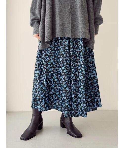 Editt by YECCA VECCA（エディットバイイェッカヴェッカ）の「ヴィンテージフラワー柄スカート＊（スカート・レディース・レッド/ブルー・FREE）」の11枚目の写真