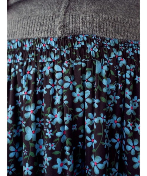 Editt by YECCA VECCA（エディットバイイェッカヴェッカ）の「ヴィンテージフラワー柄スカート＊（スカート・レディース・レッド/ブルー・FREE）」の16枚目の写真