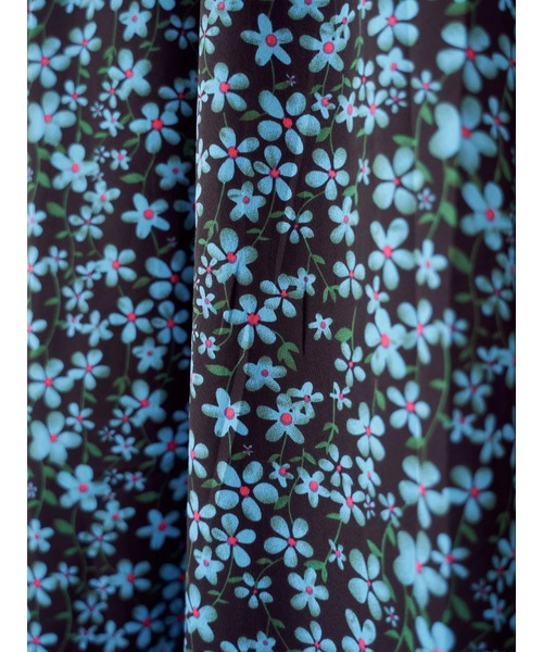 Editt by YECCA VECCA（エディットバイイェッカヴェッカ）の「ヴィンテージフラワー柄スカート＊（スカート・レディース・レッド/ブルー・FREE）」の18枚目の写真