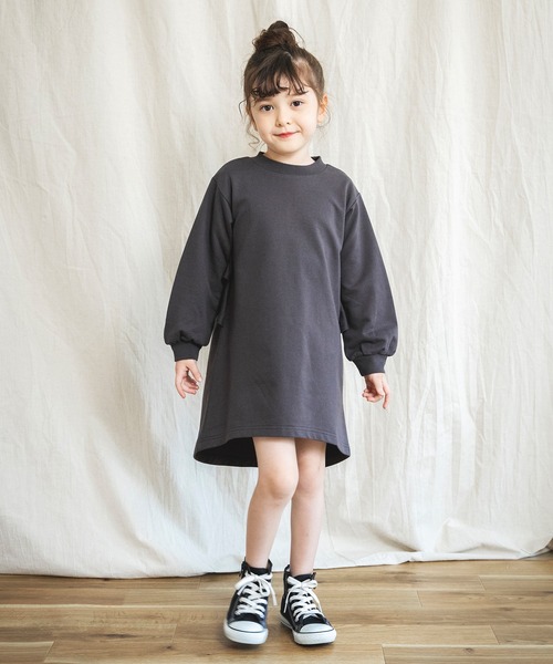 BRANSHES（ブランシェス）の「【WEB限定】バック2段フリル長袖ワンピース（ワンピース・キッズ・チャコールグレー/ピンク/ライトグリーン・120/140/130/150/110/100）」の8枚目の写真