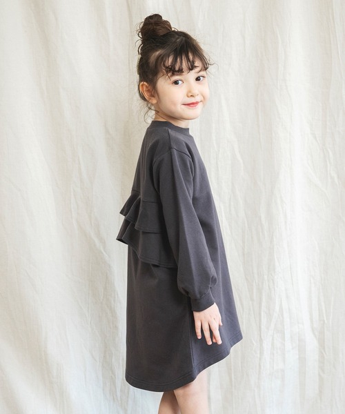 BRANSHES（ブランシェス）の「【WEB限定】バック2段フリル長袖ワンピース（ワンピース・キッズ・チャコールグレー/ピンク/ライトグリーン・120/140/130/150/110/100）」の20枚目の写真