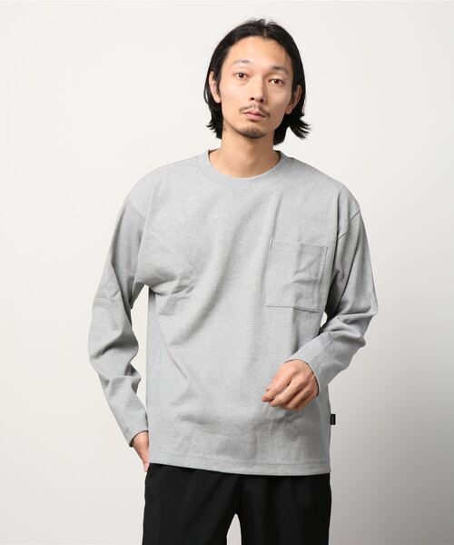 AVIREX(アヴィレックス)の「【DAILY/デイリー】長袖 ルーズフィット Tシャツ / LONG SLEEVE LOOSE FIT T-SHIRT / アヴィレックス / AVIREX(Tシャツ/カットソー・メンズ・チャコール/ブラック/グレー/ホワイト・LARGE/X-LARGE/MEDIUM)」の19枚目の写真