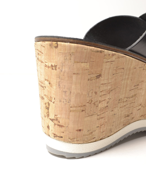 FABIO RUSCONI（ファビオルスコーニ）の「FABIO RUSCONIコルクソールサンダル（サンダル・レディース・ブラック/ブルー・36/37/38）」の14枚目の写真