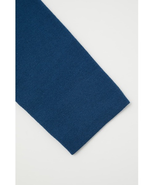 MOUSSY（マウジー）の「LAYERED RIB セーター（ニット/セーター・レディース・ライトベージュ/ブラック/ブルー・FREE）」の18枚目の写真