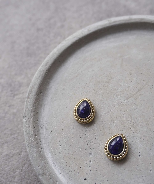 Port（ポート）の「シンプル/ニュアンス マグネット ピアス_（イヤリング・レディース・ホワイト/シルバー/シルバー系その他/ネイビー/シルバー系その他2/ゴールド系その他3/ゴールド系その他/シルバー系その他5/ブラック系その他/ゴールド系その他4/シルバー系その他3/グリーン/ブラック/レッド/シルバー系その他4/ゴールド系その他2/ブラウン/ゴールド/ホワイト系その他/ホワイト系その他2/ホワイト系その他3/その他5/ホワイト系その他5/ブラック系その他2/ブルー/クリア/ホワイト系その他4/ゴールド系その他5/ゴールド系その他7/シルバー系その他6/その他1/その他2/その他3/シルバー系その他7/ゴールド系その他6/その他7/その他6/その他9/その他10/その他12/その他13/その他8/その他16/その他17/その他11/その他14/その他15/その他19・FREE）」の12枚目の写真