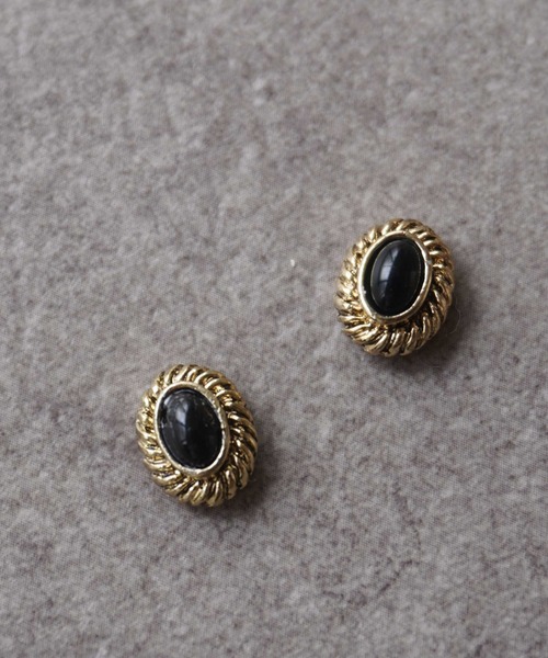 Port（ポート）の「シンプル/ニュアンス マグネット ピアス_（イヤリング・レディース・ホワイト/シルバー/シルバー系その他/ネイビー/シルバー系その他2/ゴールド系その他3/ゴールド系その他/シルバー系その他5/ブラック系その他/ゴールド系その他4/シルバー系その他3/グリーン/ブラック/レッド/シルバー系その他4/ゴールド系その他2/ブラウン/ゴールド/ホワイト系その他/ホワイト系その他2/ホワイト系その他3/その他5/ホワイト系その他5/ブラック系その他2/ブルー/クリア/ホワイト系その他4/ゴールド系その他5/ゴールド系その他7/シルバー系その他6/その他1/その他2/その他3/シルバー系その他7/ゴールド系その他6/その他7/その他6/その他9/その他10/その他12/その他13/その他8/その他16/その他17/その他11/その他14/その他15/その他19・FREE）」の7枚目の写真