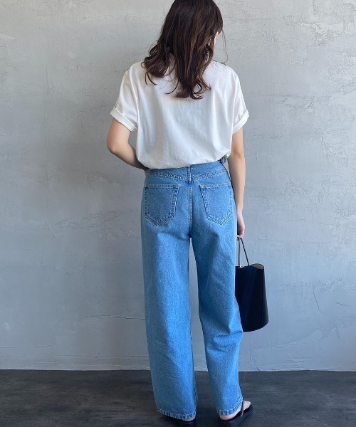 FRED PERRY（フレッドペリー）の「[FRED PERRY/フレッドペリー] ワンポイント刺繍 ロゴTシャツ（Tシャツ/カットソー・レディース・ホワイト/ブラック・S/M/L/XS）」の11枚目の写真