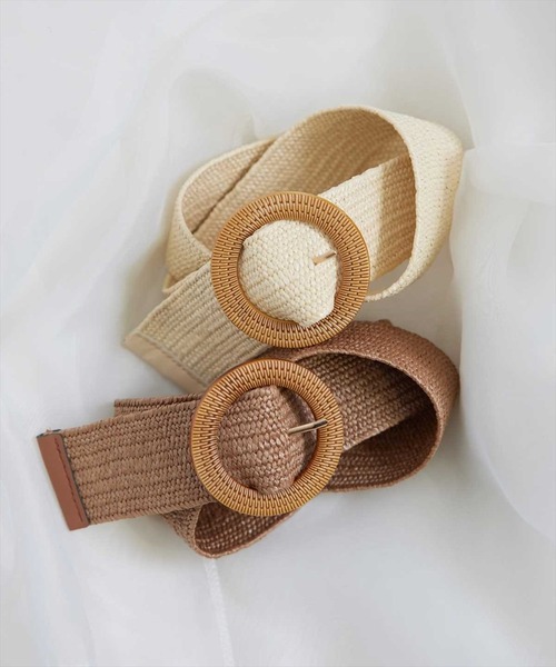 SWINGLE(スウィングル)の「サークルバックルメッシュベルト(ベルト・レディース・カーキ/ベージュ・MEDIUM)」の5枚目の写真