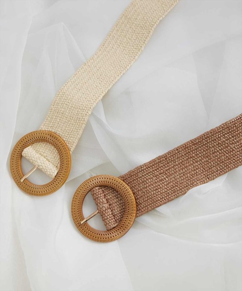 SWINGLE(スウィングル)の「サークルバックルメッシュベルト(ベルト・レディース・カーキ/ベージュ・MEDIUM)」の6枚目の写真