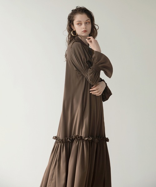 MIELI INVARIANT（ミエリインヴァリアント）の「Candy Sleeve Shirt Dress（ワンピース・レディース・ブラウン/ブラック・FREE）」の9枚目の写真