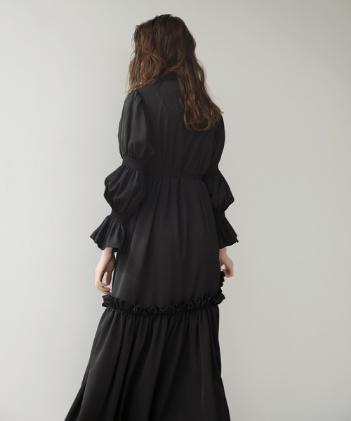 MIELI INVARIANT（ミエリインヴァリアント）の「Candy Sleeve Shirt Dress（ワンピース・レディース・ブラウン/ブラック・FREE）」の4枚目の写真