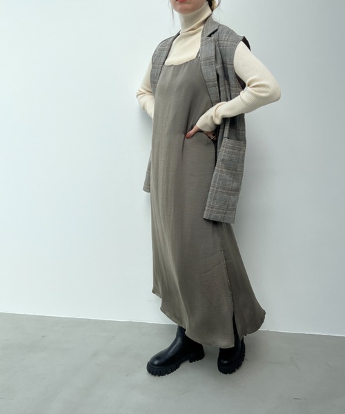 y/m by misato(イムバイミサト)の「ビンテージサテンキャミワンピース(ワンピース・レディース・ブラック/イエロー/モカ・FREE)」の21枚目の写真