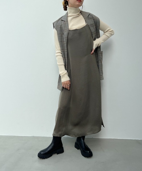 y/m by misato(イムバイミサト)の「ビンテージサテンキャミワンピース(ワンピース・レディース・ブラック/イエロー/モカ・FREE)」の20枚目の写真