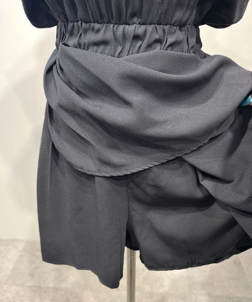 Futier land（フューティアランド）の「ウエストフリルショートオールインワン（つなぎ/オールインワン・レディース・ブラック/ベージュ/グレー・FREE）」の16枚目の写真