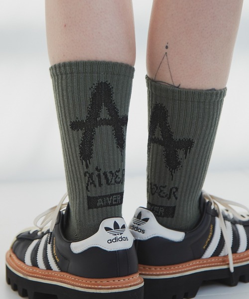 AIVER（アイバー）の「AIVER　Aロゴソックス　MADE IN JAPAN（ソックス/靴下・メンズ・ブラック/オフホワイト/カーキ・FREE）」の3枚目の写真