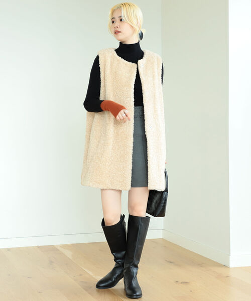 BeAMS DOT（ビームスドット）の「【WEB限定】BeAMS DOT / プードル ボア ロングベスト（ベスト・レディース・ベージュ/グレー系その他・FREE）」の5枚目の写真