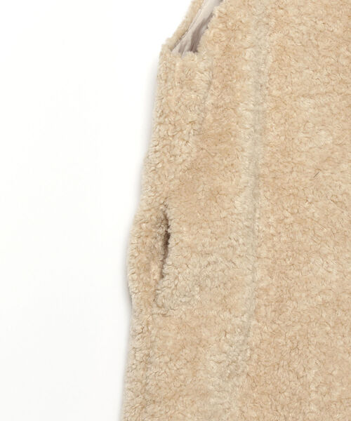 BeAMS DOT（ビームスドット）の「【WEB限定】BeAMS DOT / プードル ボア ロングベスト（ベスト・レディース・ベージュ/グレー系その他・FREE）」の21枚目の写真