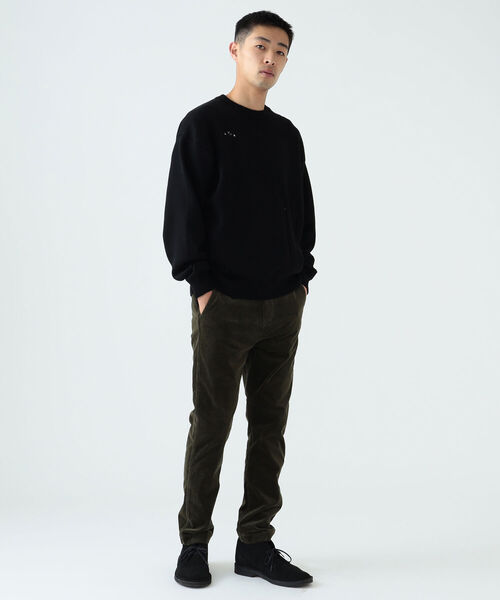 BEAMS（ビームス）の「BEAMS / 7ゲージ ダメージ ルーズ クルーネック ニット（ニット/セーター・メンズ・ブラック/マスタード・S/M/L/XL）」の19枚目の写真