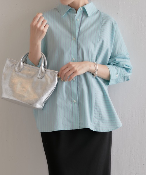 COLLAGE GALLARDAGALANTE（コラージュガリャルダガランテ）の「【OT】歩く度に揺れるバックシャン/バックサテンシャツ（シャツ/ブラウス・レディース・ミント/ブルー/ホワイト・FREE）」の16枚目の写真