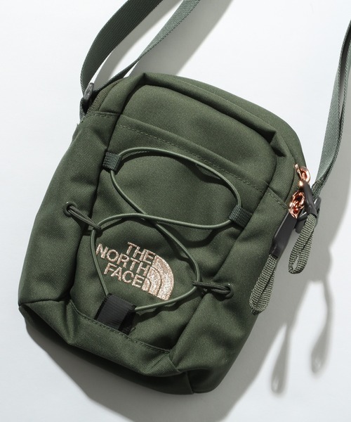 THE NORTH FACE（ザノースフェイス）の「【THE NORTH FACE/ザノースフェイス】Jester Crossbody/ジェスター クロス ボディーバッグ（ボディバッグ/ウエストポーチ・メンズ・ブラック/グレー/カーキ/ピンク/ブラック×パープル/ブラック系1/ライトグレー系/ライトパープル/カーキ系1/オレンジ系/パープル・FREE）」の6枚目の写真