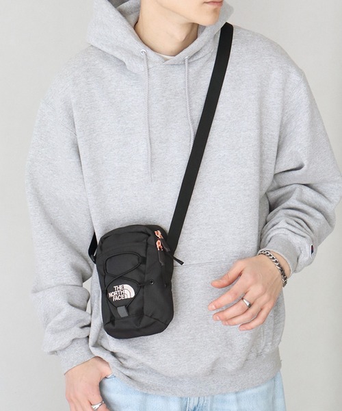 日本未発売 新品 ノースフェイス ジェスター クロスボディ ポーチ ボディバッグ 総柄 THE NORTH FACE JESTER CROSSBODY セールTHE NORTH FACE⁄ザノースフェイスJester Crossbody