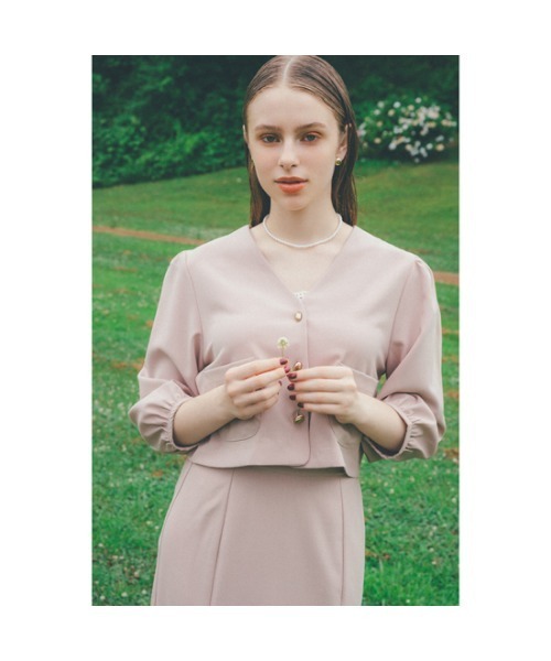 flower（フラワー）の「スモーキーショートジャケット（ノーカラージャケット・レディース・ベージュ/ブラウン・FREE）」の20枚目の写真