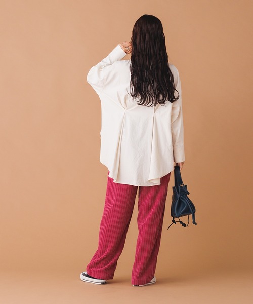 hunch（ハンチ）の「コーデュロイ ワイドストレートパンツ（その他パンツ・レディース・グリーン/ピンク/ネイビー・FREE）」の5枚目の写真