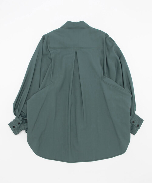 LANVIN en Bleu(ランバンオンブルー)の「ウォッシャブルボリュームスリーブシャツブラウス(シャツ/ブラウス・レディース・グリーン/オフホワイト・38)」の3枚目の写真