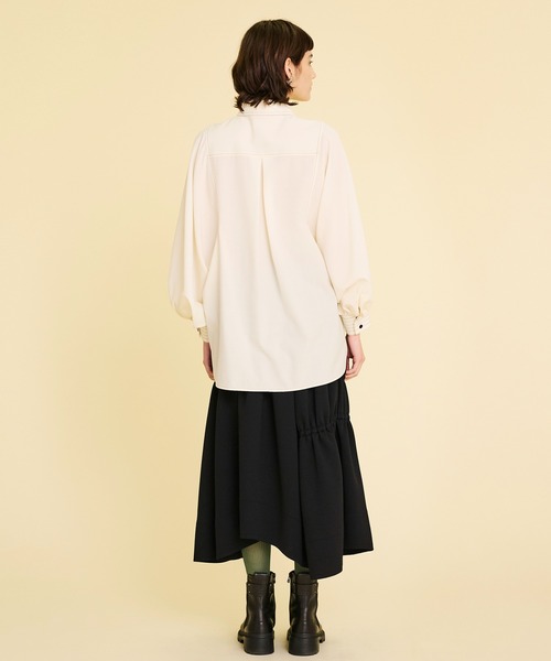 LANVIN en Bleu(ランバンオンブルー)の「ウォッシャブルボリュームスリーブシャツブラウス(シャツ/ブラウス・レディース・グリーン/オフホワイト・38)」の6枚目の写真
