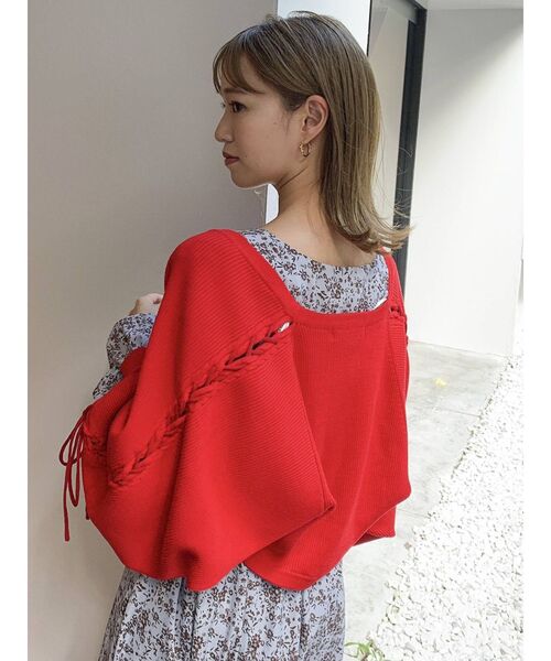 dazzlin（ダズリン）の「レースアッブ長袖ショートボレロⅡ（カーディガン/ボレロ・レディース・ブラック/レッド/ブルー/ブラウン/ベージュ・FREE）」の5枚目の写真