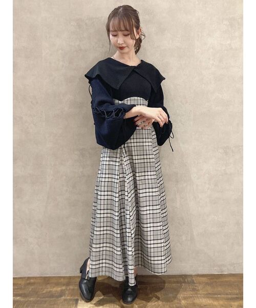 dazzlin（ダズリン）の「レースアッブ長袖ショートボレロⅡ（カーディガン/ボレロ・レディース・ブラック/レッド/ブルー/ブラウン/ベージュ・FREE）」の22枚目の写真