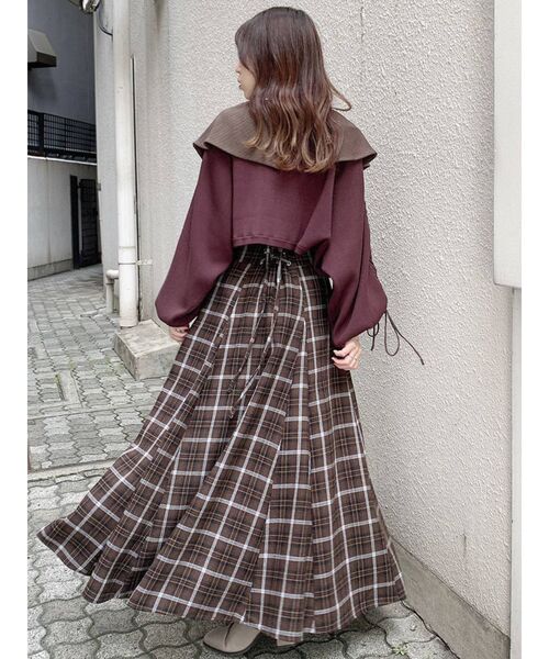 dazzlin（ダズリン）の「レースアッブ長袖ショートボレロⅡ（カーディガン/ボレロ・レディース・ブラック/レッド/ブルー/ブラウン/ベージュ・FREE）」の12枚目の写真