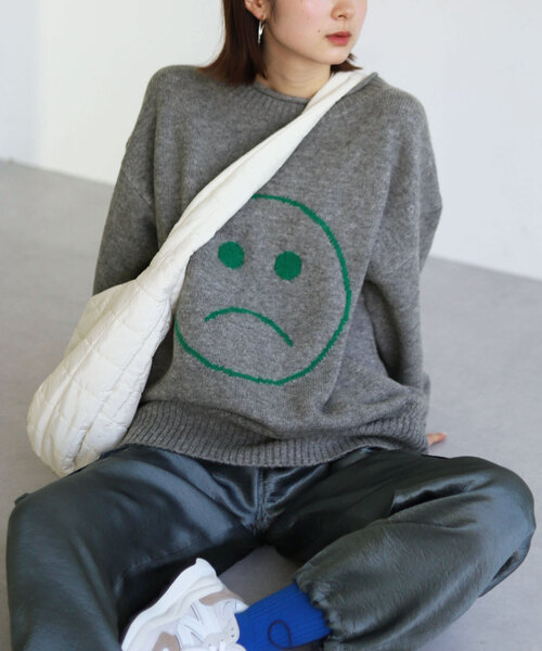 SLOBE citron.(スローブシトロン)の「SLOBE citron.キャラクタージャガードBIGニット(ニット/セーター・レディース・アイボリー/グレー・FREE)」の8枚目の写真