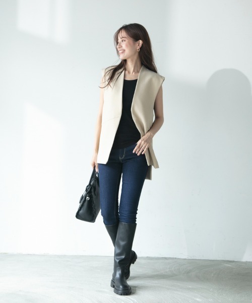 M.deux(エムドゥ)の「サイドボタンカラーレスジレ(ベスト・レディース・ベージュ/ブラック・MEDIUM)」の22枚目の写真