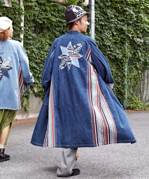 チャイハネ（チャイハネ）の「【チャイハネ】ネディMEN'Sロングカーディガン（デニムジャケット・メンズ・インディゴブルー/ライトブルー・FREE）」の2枚目の写真