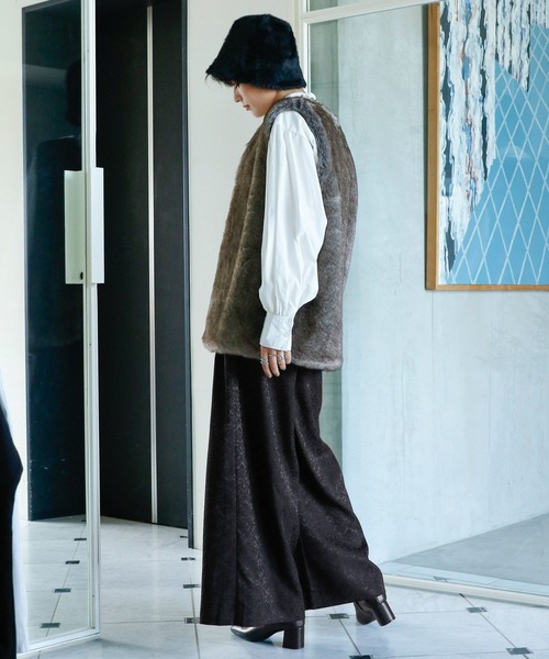 RAGEBLUE（レイジブルー）の「【WEB限定】ジャガード柄ワイドフレアパンツ（スラックス・レディース・ブラック/グリーン・FREE）」の6枚目の写真