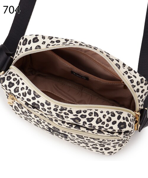 Lee（リー）の「◆【Lee別注】スクエアショルダー(抗菌裏地)（ショルダーバッグ・レディース・グレー系3/ライトブルー/ブラック/イエロー系その他/グリーン/レオパード・00）」の16枚目の写真