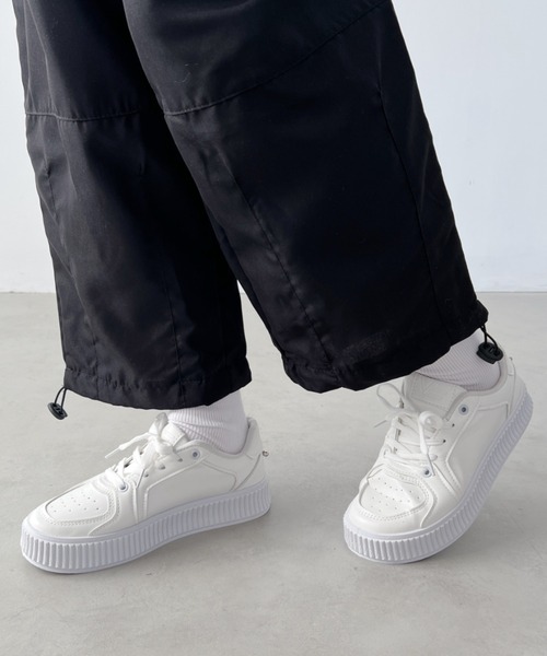 CLEA(クレア)の「レトロ配色厚底スニーカー(スニーカー・レディース・ホワイト/アイボリー・M/L/M/L/L/XL)」の10枚目の写真