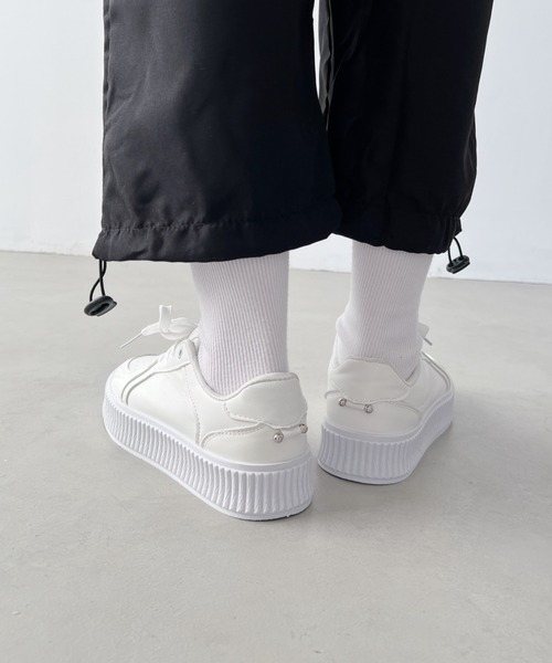 CLEA(クレア)の「レトロ配色厚底スニーカー(スニーカー・レディース・ホワイト/アイボリー・M/L/M/L/L/XL)」の6枚目の写真