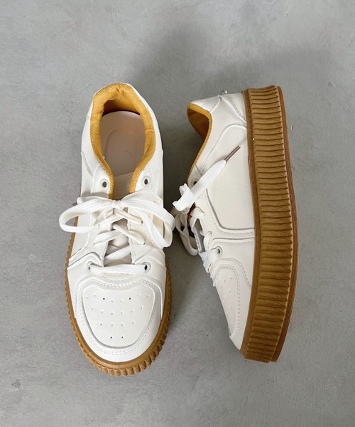 CLEA(クレア)の「レトロ配色厚底スニーカー(スニーカー・レディース・ホワイト/アイボリー・M/L/M/L/L/XL)」の18枚目の写真
