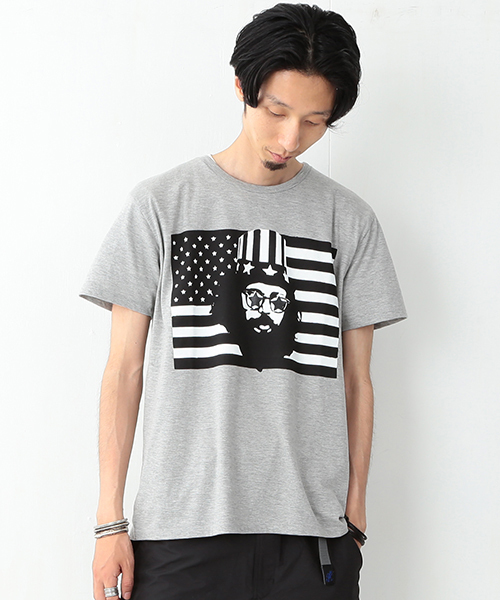 BEAMS T(ビームスティー)の「【SPECIAL PRICE】BEAMS T / FLAG Tシャツ(Tシャツ/カットソー・メンズ・ホワイト/グレー・SMALL/MEDIUM/LARGE/X-LARGE)」の1枚目の写真